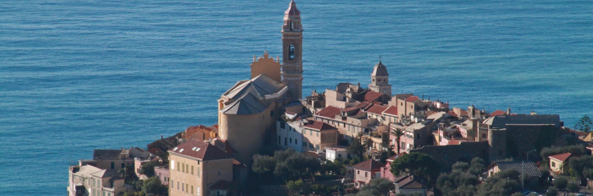 Cervo_Ligure